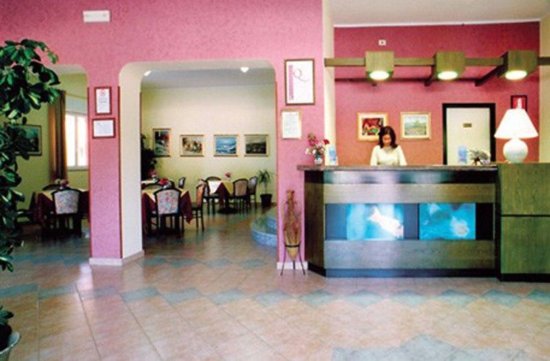קאסטלסארדו Hotel Rosa Dei Venti מראה חיצוני תמונה